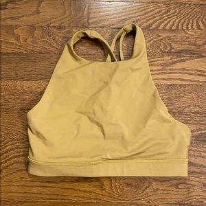 Lululemon bra size 4